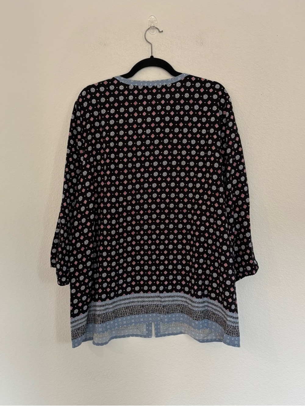 J. Jill Border Print Button Blouse NWT - Picture 4 of 7